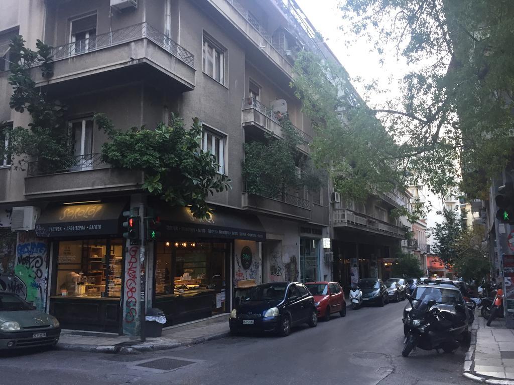 Stunning Apartment In The Heart Of Athens Exterior photo